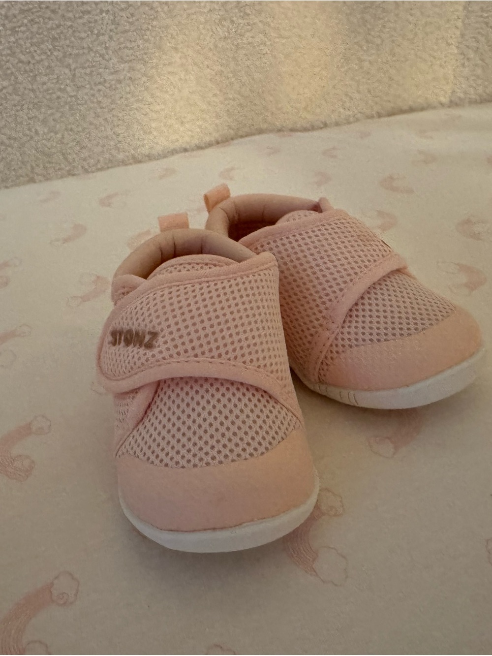 Stonz Soft Pink Mesh Baby Walker Shoes